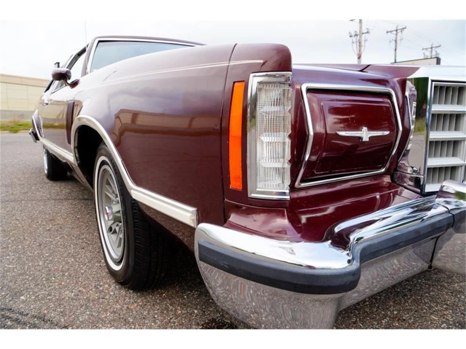 1979 Ford Thunderbird 7th Gen - Image 29 of 31