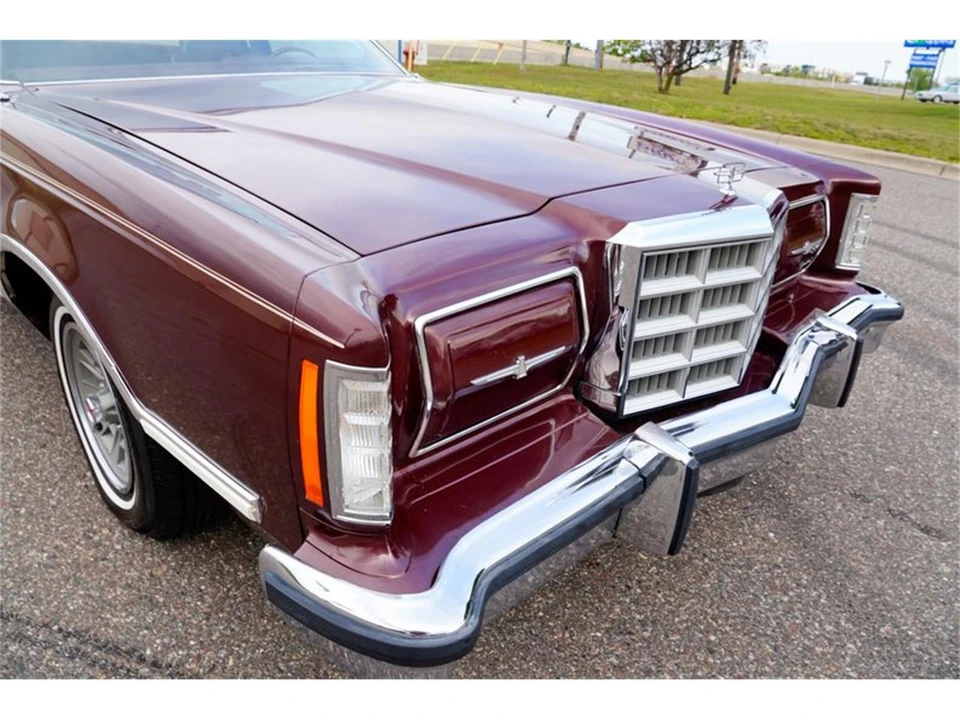 1979 Ford Thunderbird 7th Gen - Image 30 of 31