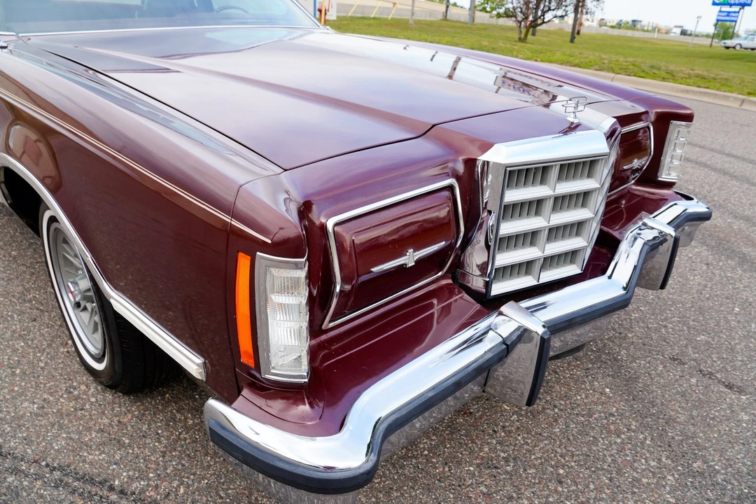 1979 Ford Thunderbird 7th Gen - Image 30 of 31