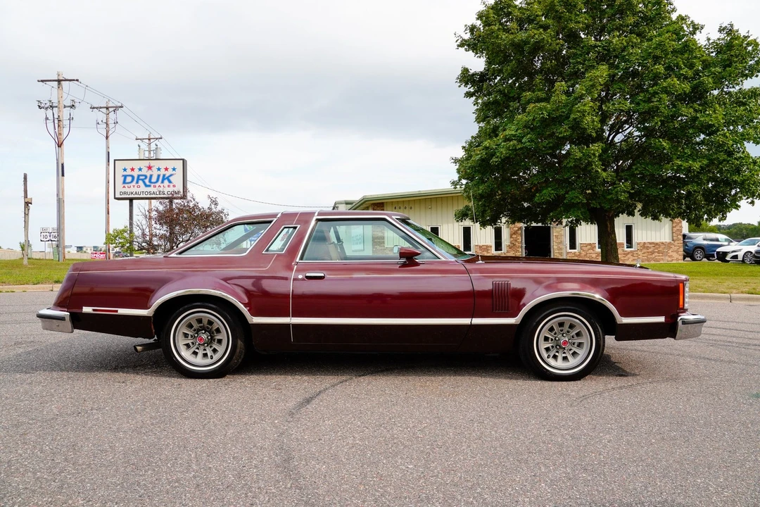 1979 Ford Thunderbird 7th Gen - Image 2 of 31