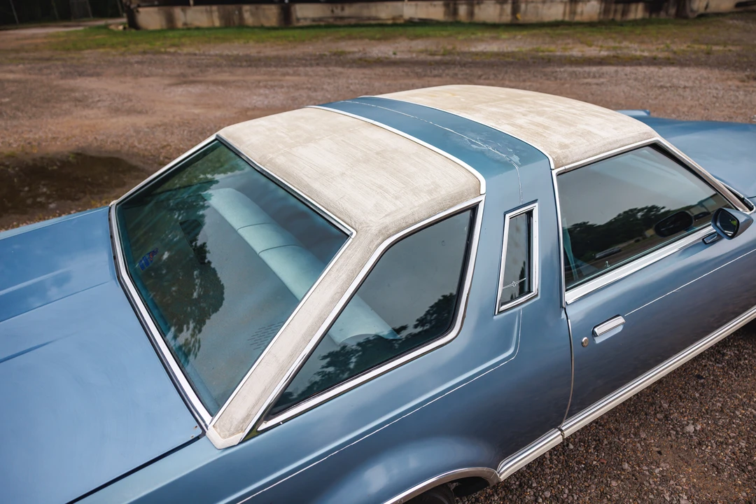 1979 Ford Thunderbird 7th Gen - Image 27 of 31