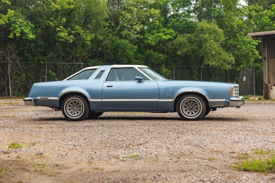 1979 Ford Thunderbird 7th Gen - Image 7 of 31