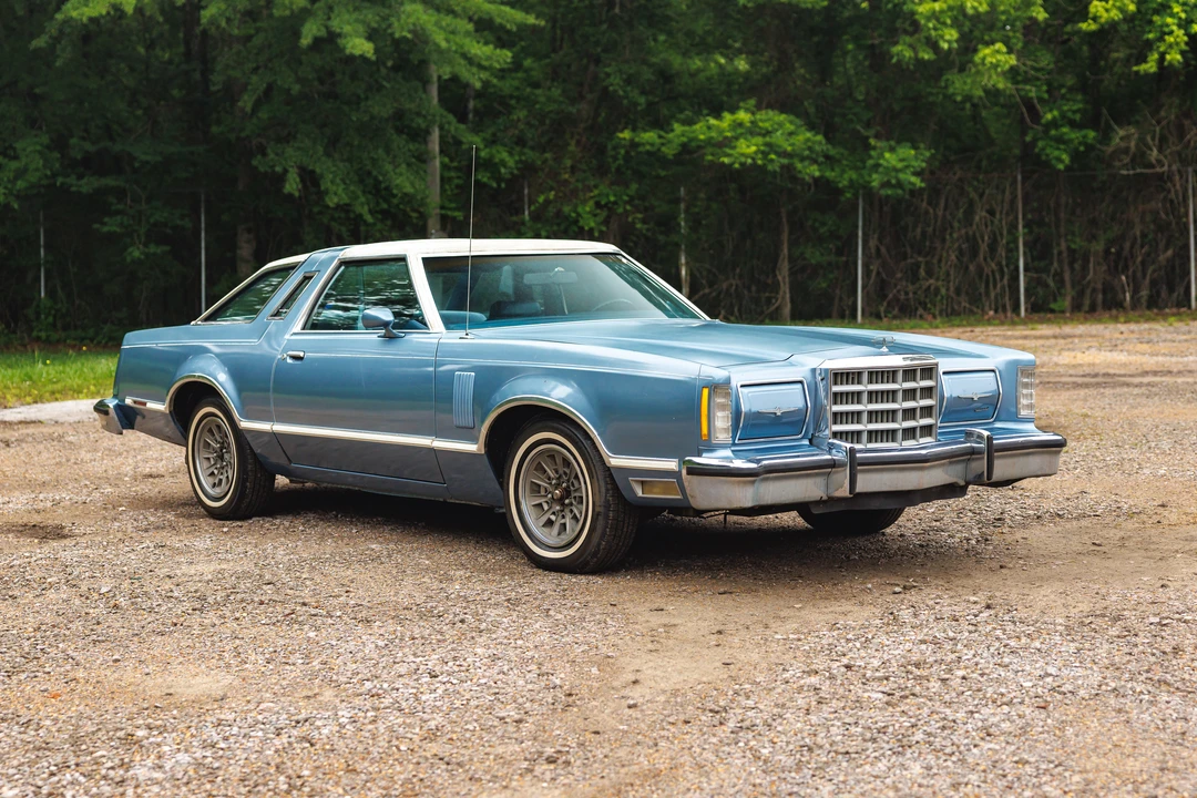 1979 Ford Thunderbird 7th Gen - Image 2 of 31
