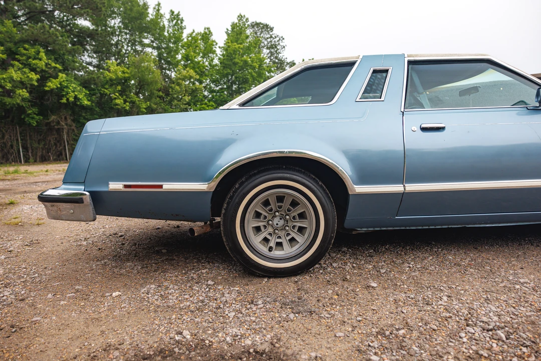 1979 Ford Thunderbird 7th Gen - Image 28 of 31