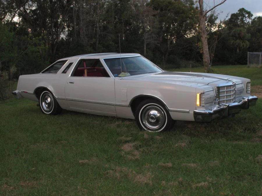 1979 Ford Thunderbird 7th Gen - Image 5 of 11
