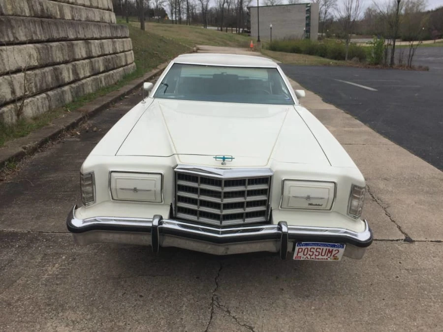 1979 Ford Thunderbird 7th Gen - Image 10 of 14
