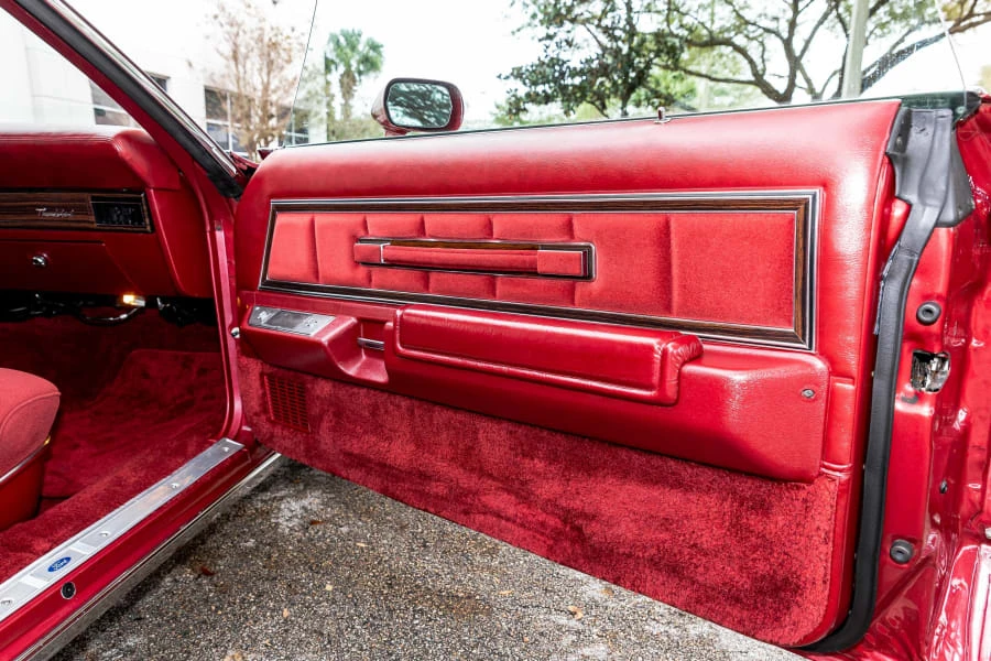 1979 Ford Thunderbird 7th Gen - Image 29 of 31