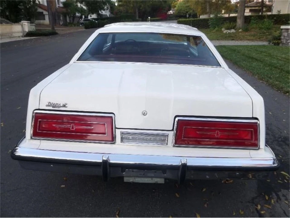 1979 Ford Thunderbird 7th Gen - Image 11 of 20