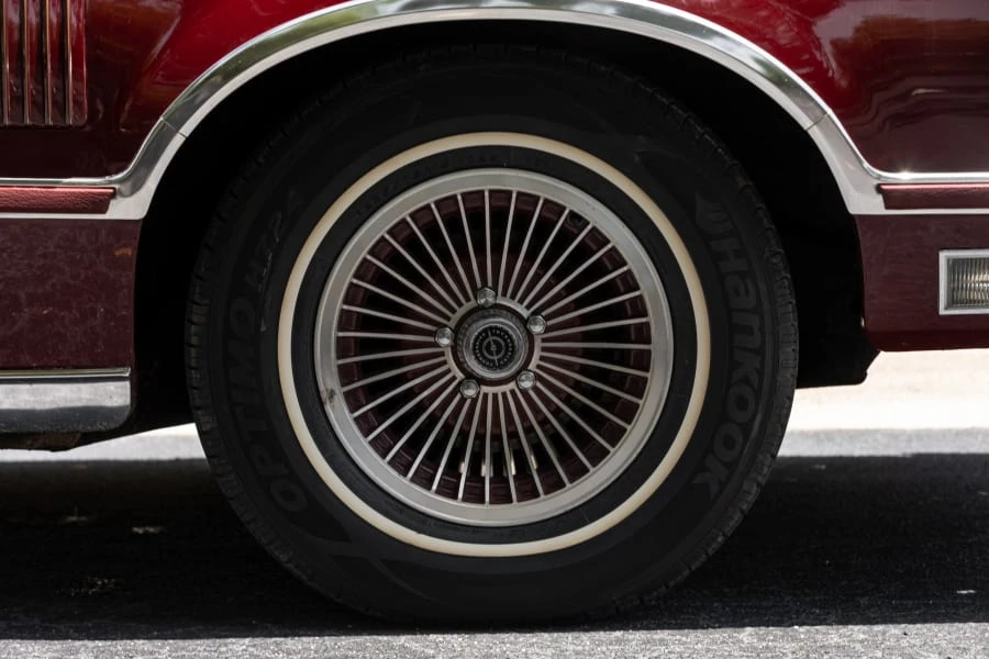 1979 Ford Thunderbird 7th Gen - Image 12 of 31