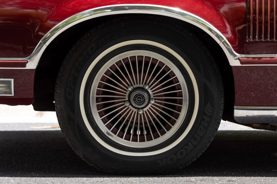 1979 Ford Thunderbird 7th Gen - Image 21 of 31