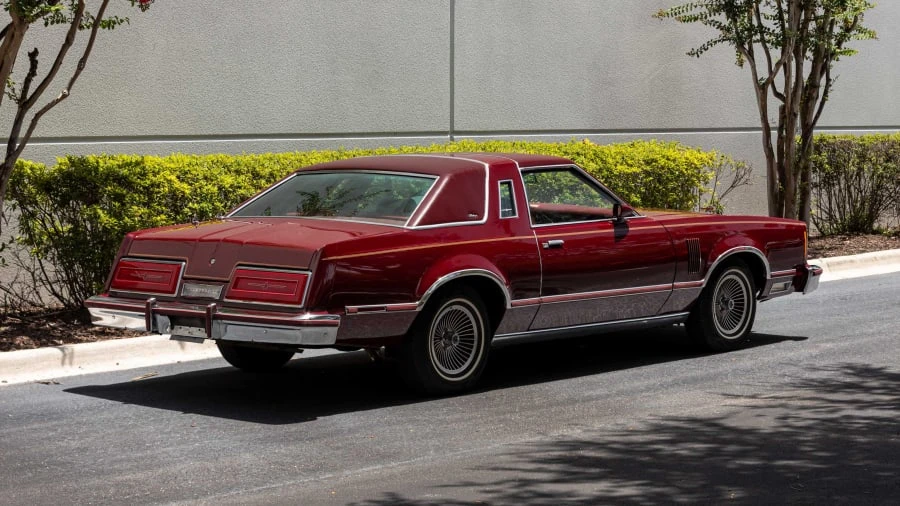 1979 Ford Thunderbird 7th Gen - Image 2 of 31