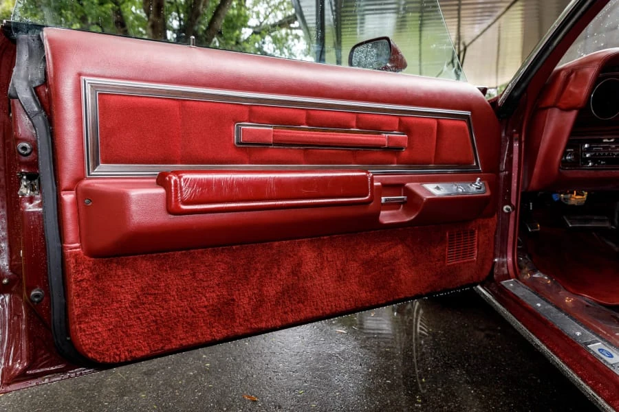1979 Ford Thunderbird 7th Gen - Image 26 of 31