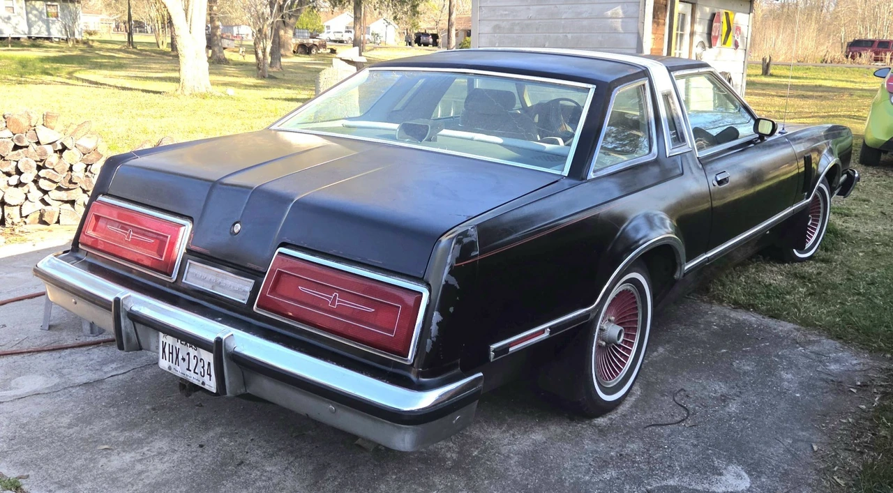 1979 Ford Thunderbird 7th Gen - Image 4 of 17