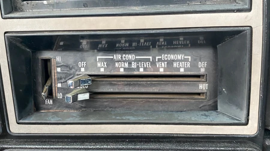 1979 GMC C/K 3rd Gen - Image 5 of 16