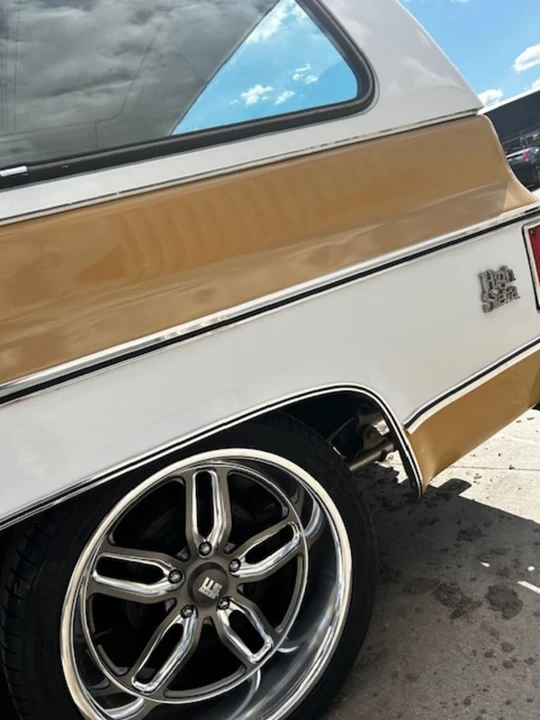 1979 GMC Jimmy 2nd Gen - Image 9 of 17