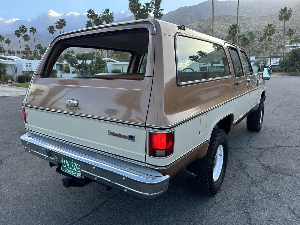 1979 GMC Suburban 7th Gen - Image 13 of 31