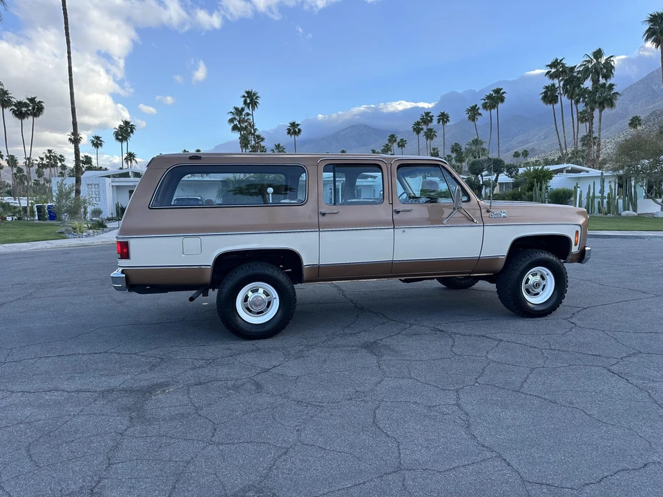 1979 GMC Suburban 7th Gen - Image 18 of 31