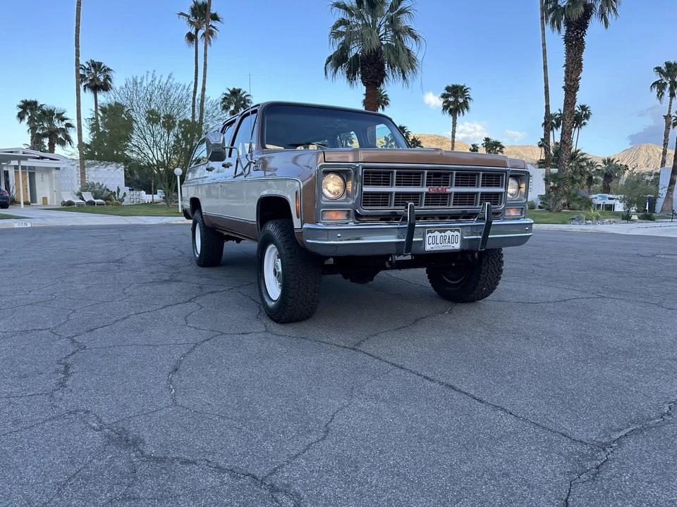 1979 GMC Suburban 7th Gen - Image 25 of 31
