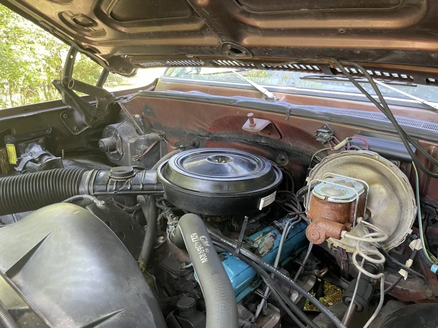 1979 GMC Suburban 7th Gen - Image 8 of 17