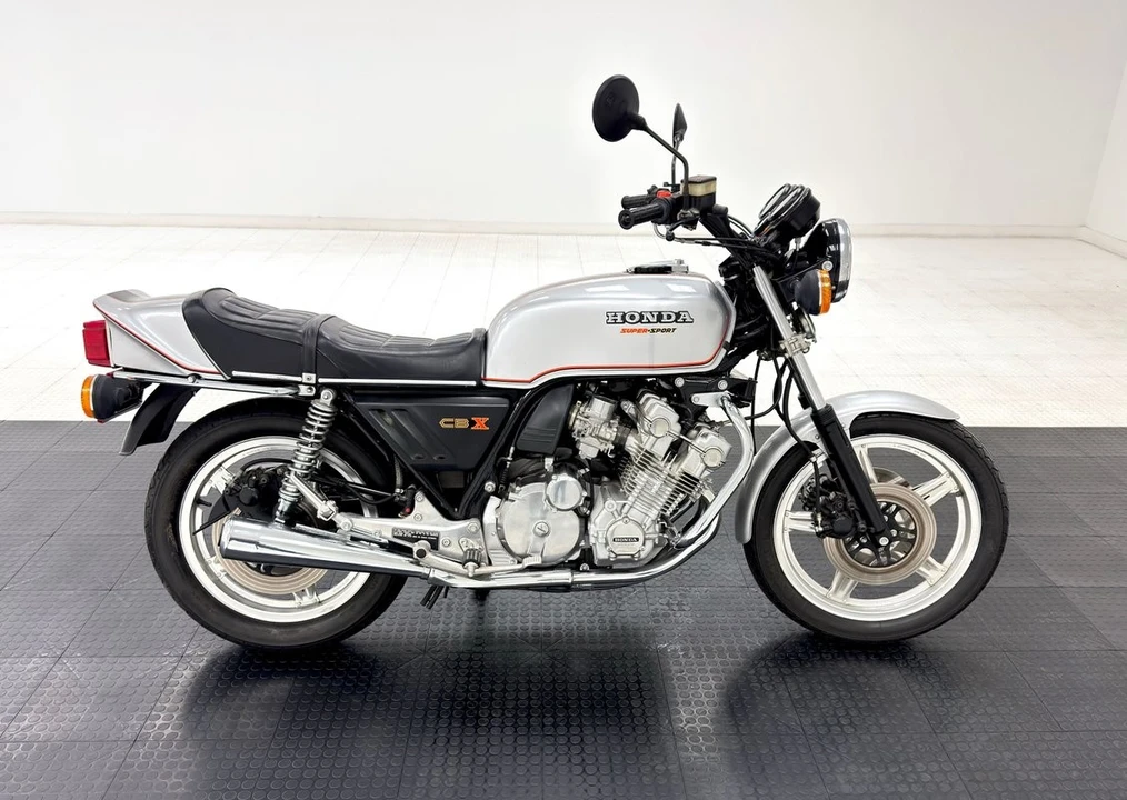 1979 Honda CBX - Image 5 of 12