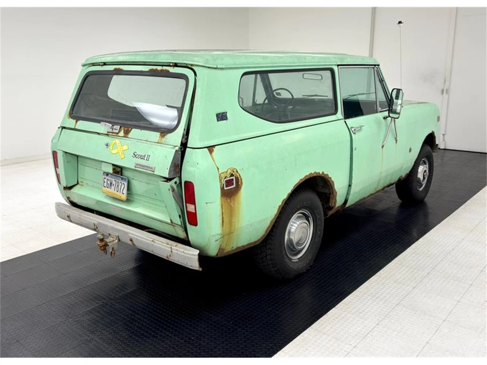 1979 International - Image 5 of 31