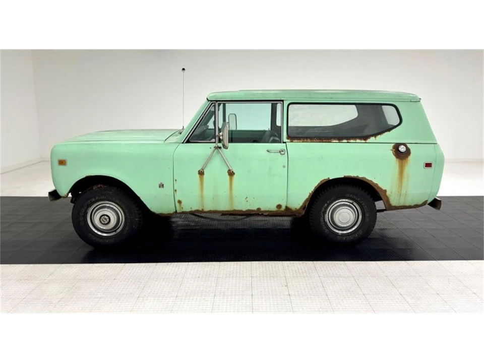 1979 International - Image 2 of 31
