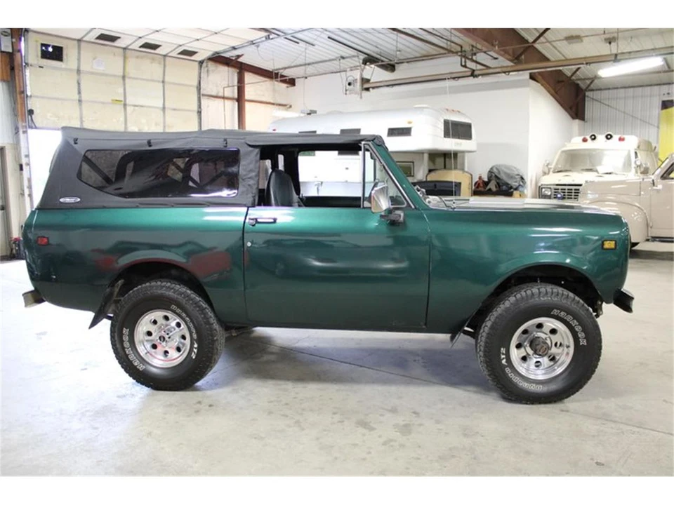 1979 International - Image 7 of 31