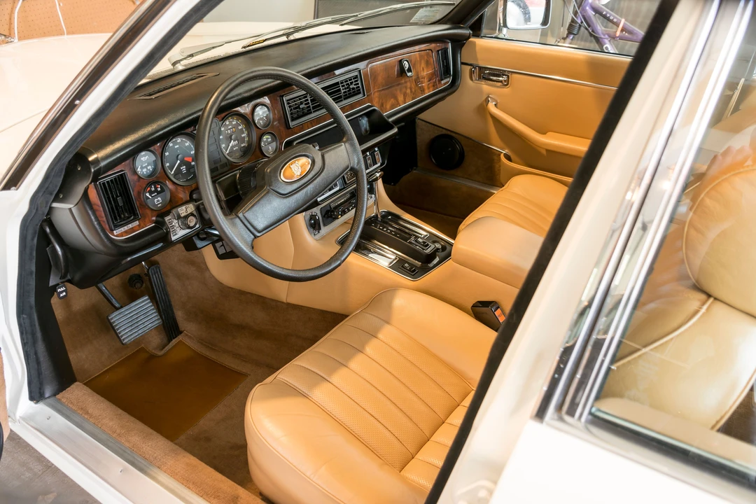 1979 Jaguar XJ Series 2 - Image 16 of 31