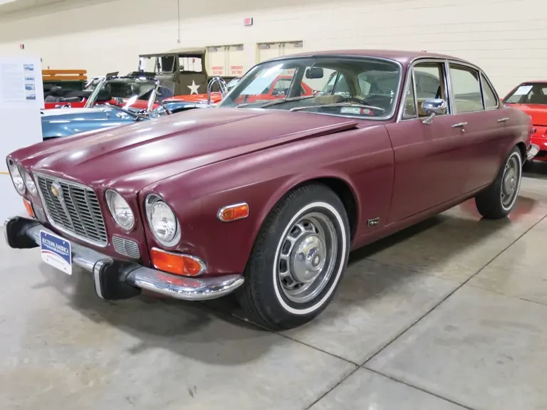 1979 Jaguar XJ Series 2 - Image 2 of 2