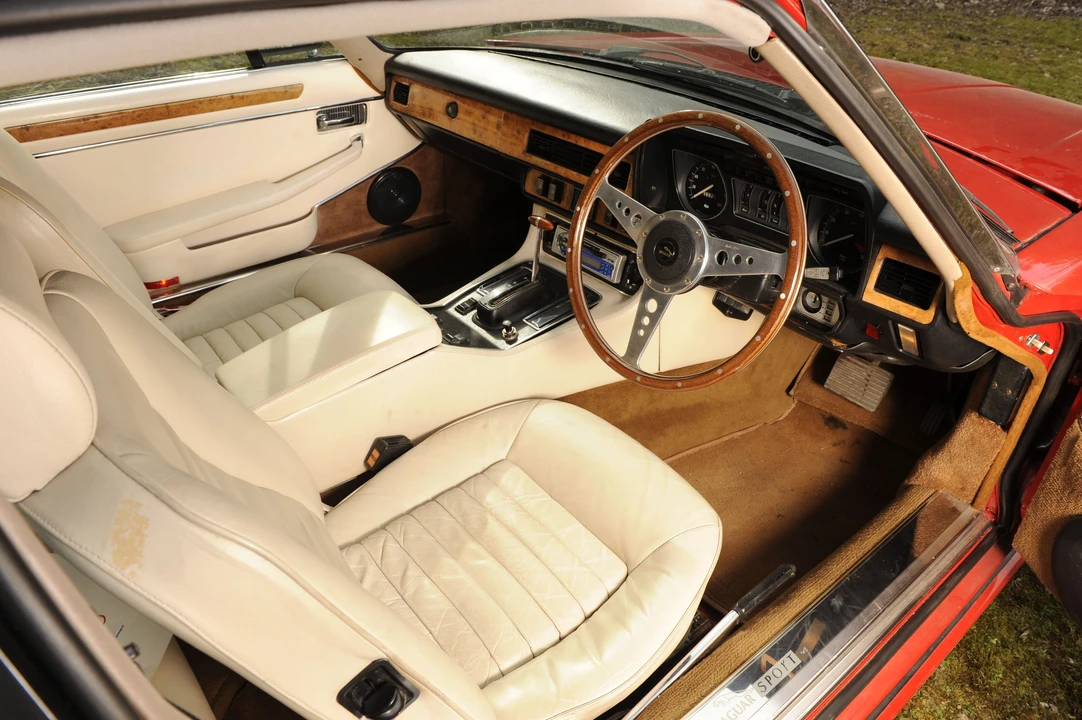 1979 Jaguar XJS Pre-Facelift V12 - Image 2 of 3
