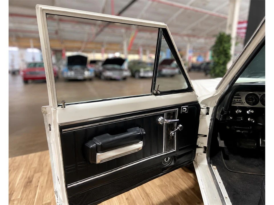 1979 Jeep SJ Cherokee - Image 17 of 30