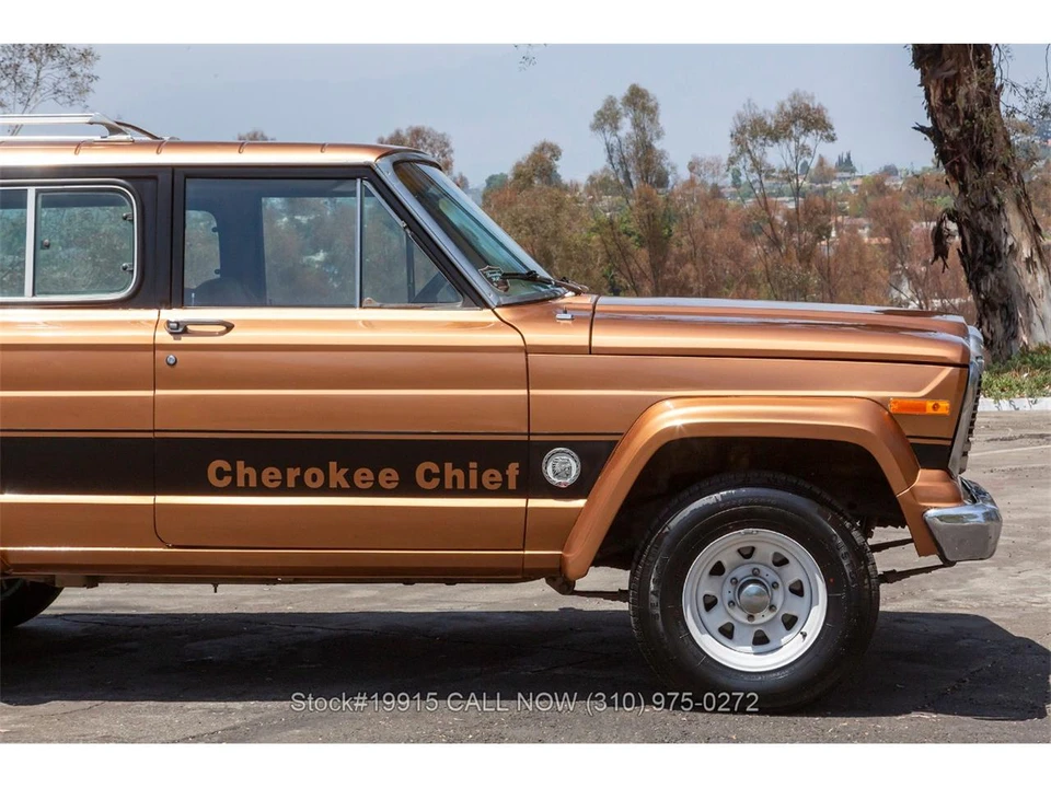 1979 Jeep SJ Cherokee - Image 10 of 31