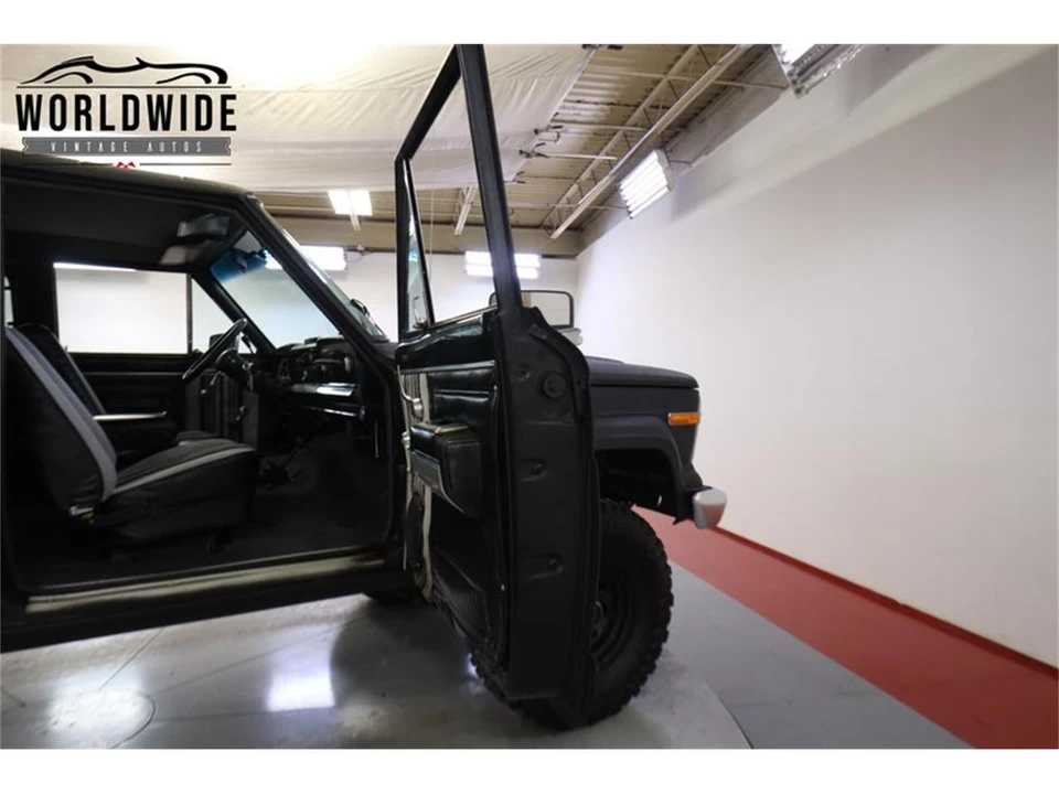 1979 Jeep SJ Cherokee - Image 30 of 31