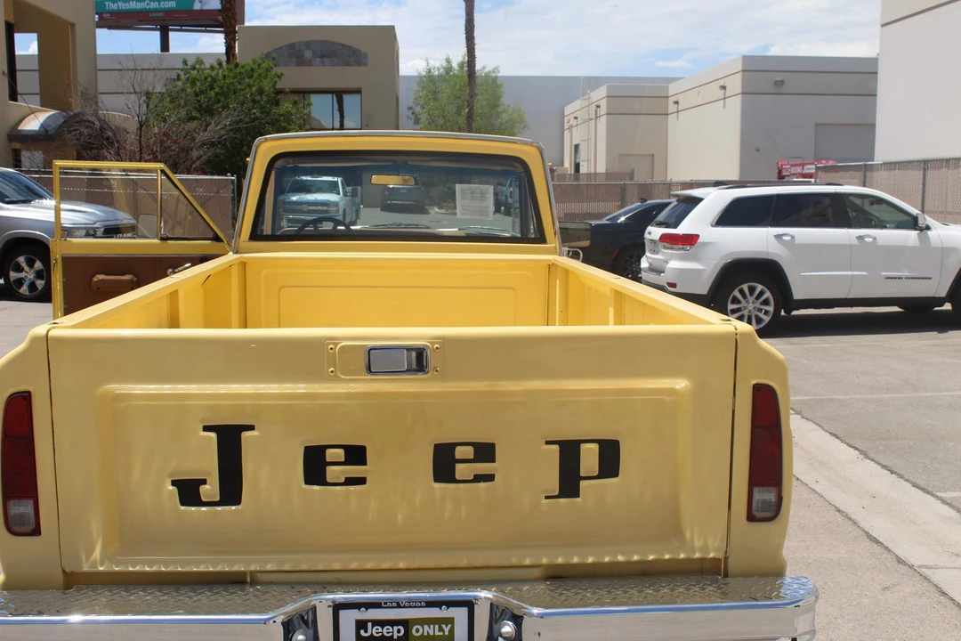 1979 Jeep SJ Gladiator - Image 25 of 31