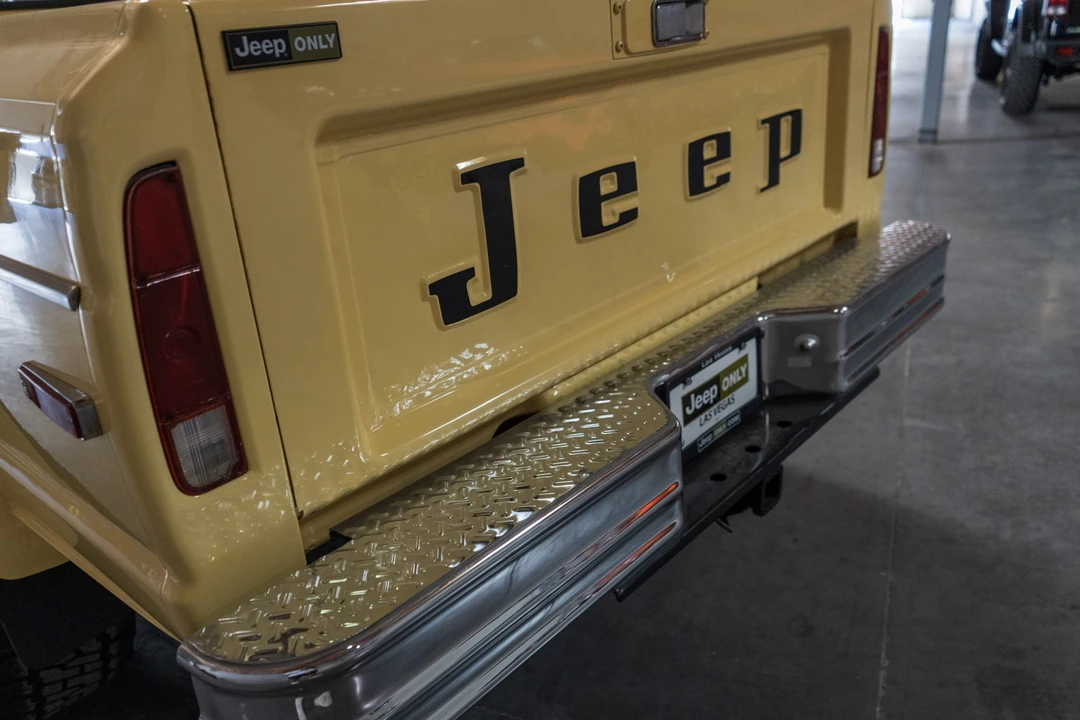 1979 Jeep SJ Gladiator - Image 24 of 31