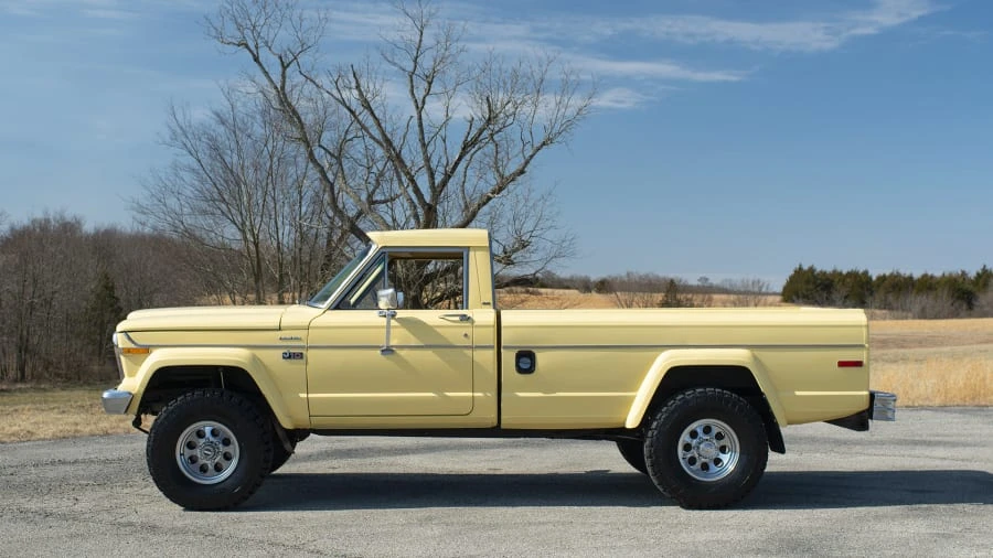 1979 Jeep SJ Gladiator - Image 2 of 12