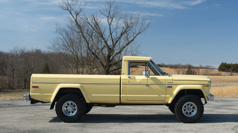 1979 Jeep SJ Gladiator - Image 11 of 12