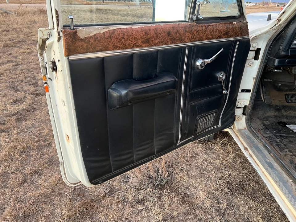 1979 Jeep SJ Gladiator - Image 9 of 16