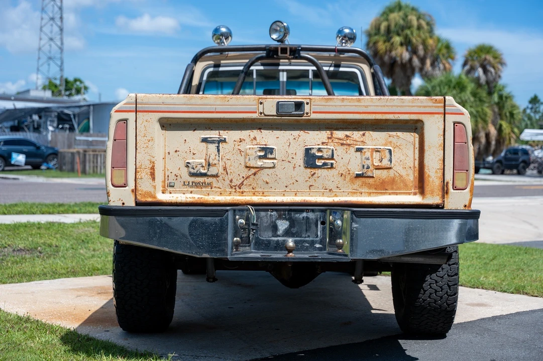 1979 Jeep SJ Gladiator - Image 9 of 31