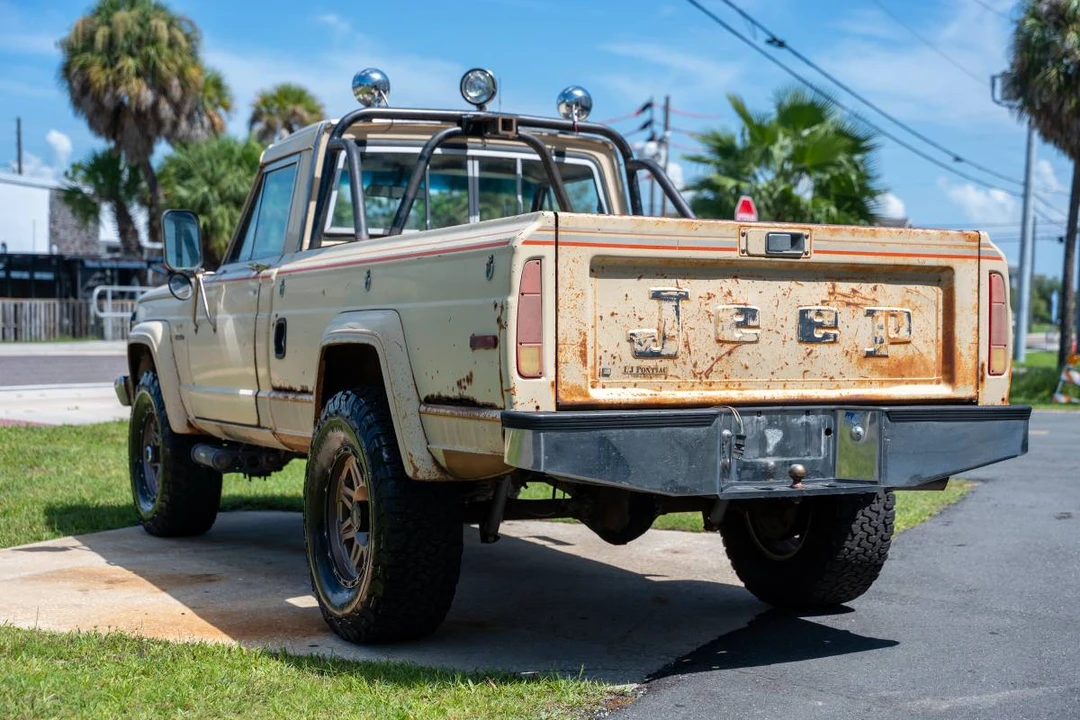 1979 Jeep SJ Gladiator - Image 8 of 24