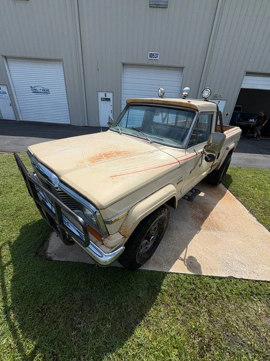 1979 Jeep SJ Gladiator - Image 5 of 24