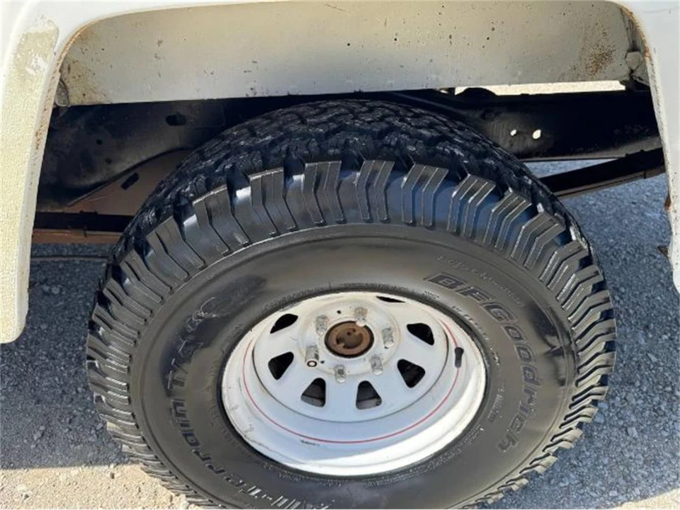 1979 Jeep SJ Gladiator - Image 10 of 19