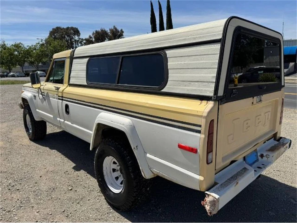1979 Jeep SJ Gladiator - Image 11 of 19