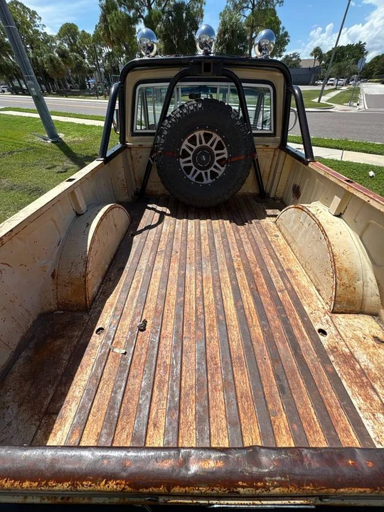 1979 Jeep SJ Gladiator - Image 15 of 24