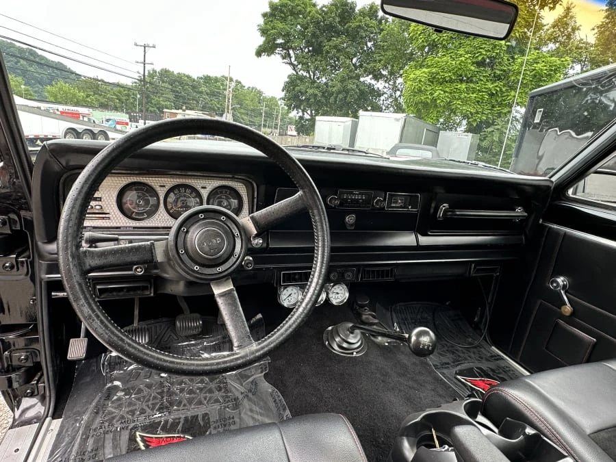 1979 Jeep SJ Gladiator - Image 15 of 26