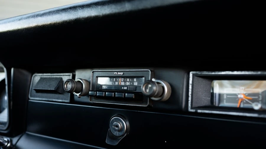 1979 Jeep SJ Gladiator - Image 19 of 31