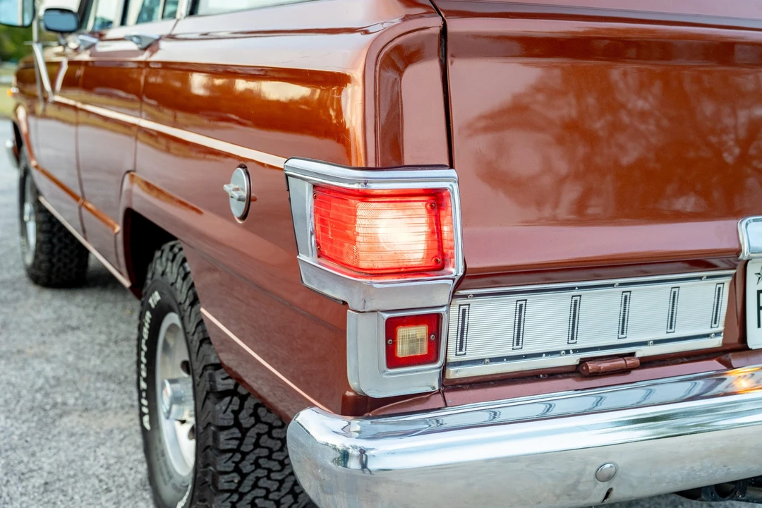 1979 Jeep SJ Wagoneer - Image 14 of 31