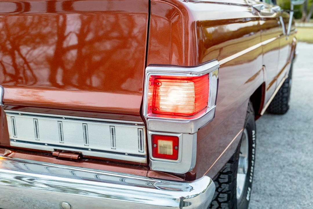 1979 Jeep SJ Wagoneer - Image 15 of 31