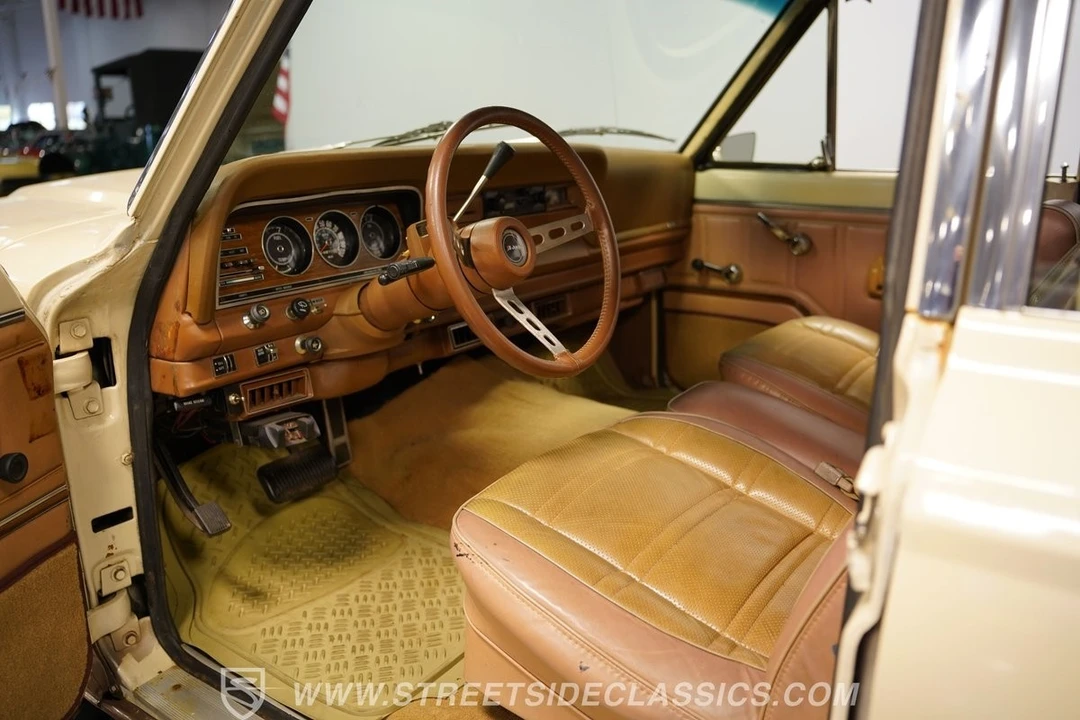1979 Jeep SJ Wagoneer - Image 5 of 12