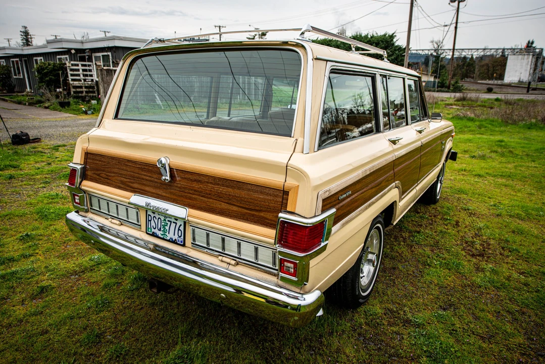 1979 Jeep SJ Wagoneer - Image 12 of 31